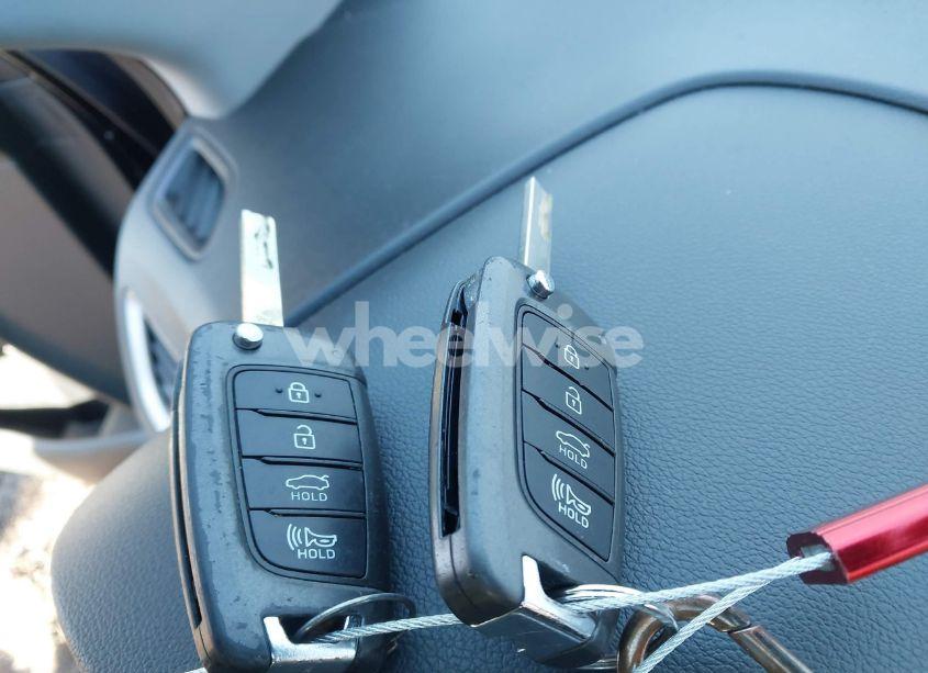 Photo 11 of 2020 Hyundai Accent SE (VIN 3KPC24A66LE114467)