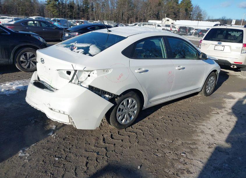 Photo 4 of 2021 Hyundai Accent SE (VIN 3KPC24A66ME141329)