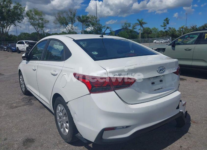 Photo 3 of 2020 Hyundai Accent SE (VIN 3KPC24A67LE094360)