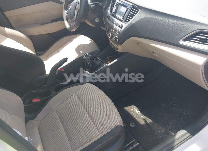 Photo 5 of 2020 Hyundai Accent SE (VIN 3KPC24A67LE094360)