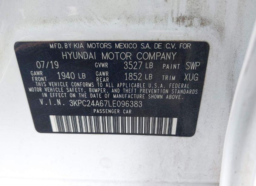 Photo 9 of 2020 Hyundai Accent SE (VIN 3KPC24A67LE096383)