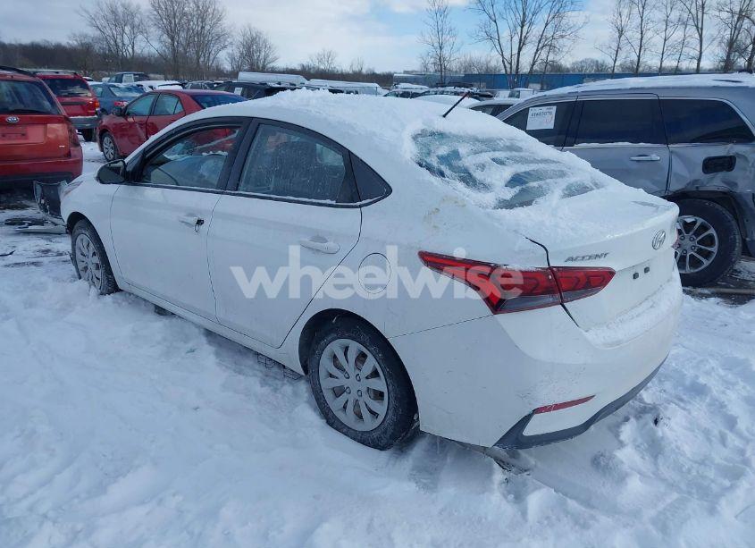 Photo 3 of 2020 Hyundai Accent SE (VIN 3KPC24A67LE108810)