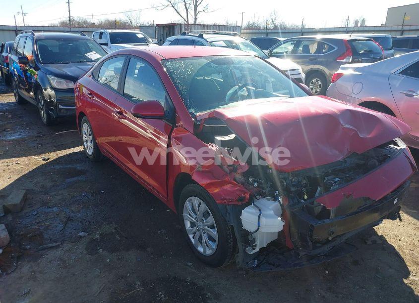 2020 Hyundai Accent SE (VIN 3KPC24A67LE118446) main photo