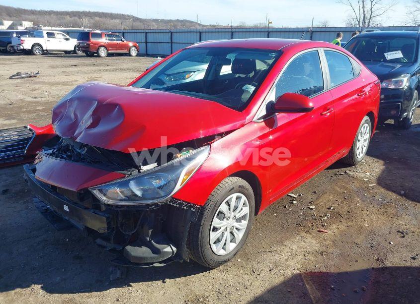 Photo 2 of 2020 Hyundai Accent SE (VIN 3KPC24A67LE118446)