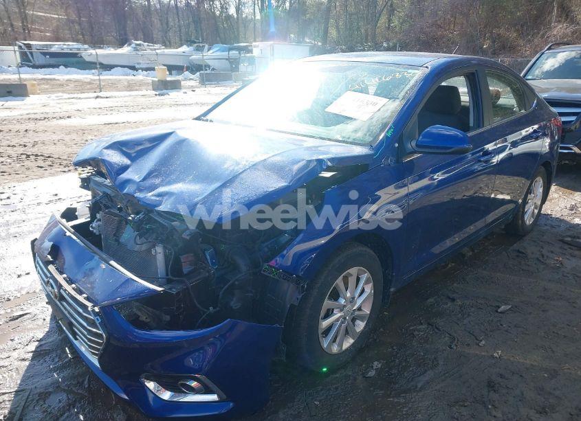 Photo 2 of 2020 Hyundai Accent SEL (VIN 3KPC24A67LE122187)