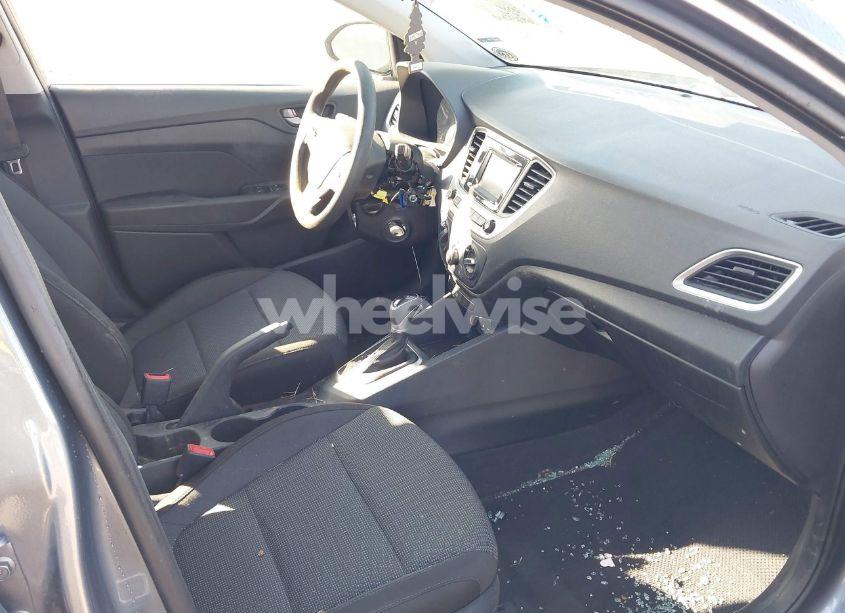 Photo 5 of 2020 Hyundai Accent SE (VIN 3KPC24A67LE126742)