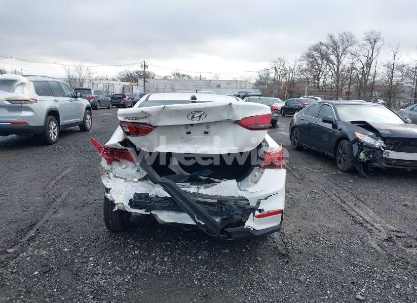 Photo 6 of 2022 Hyundai Accent SEL (VIN 3KPC24A67NE168458)