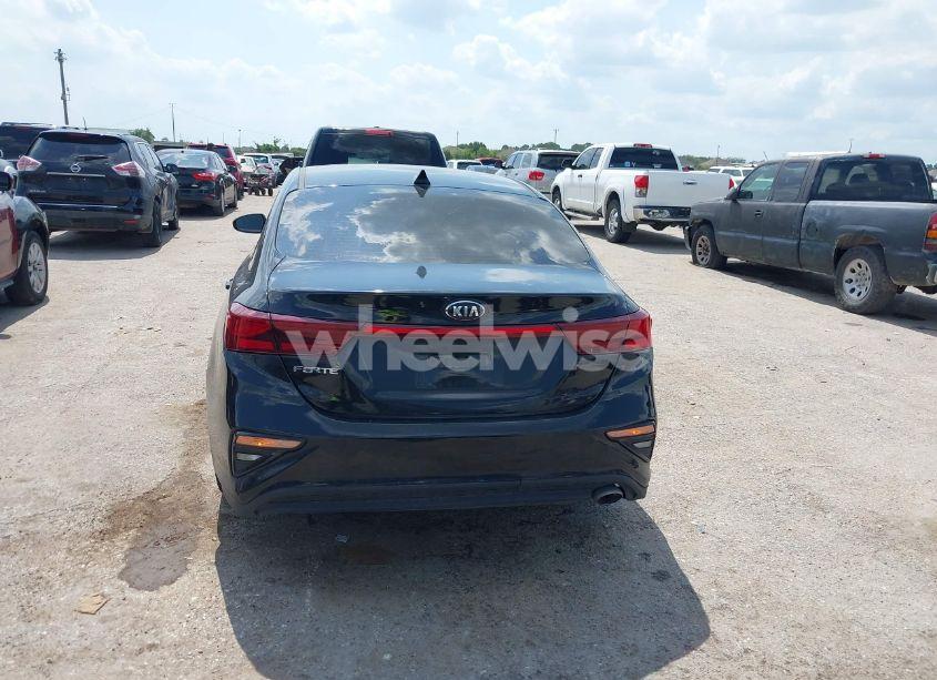Photo 16 of 2019 Kia Forte LXS (VIN 3KPC24A68LE******)
