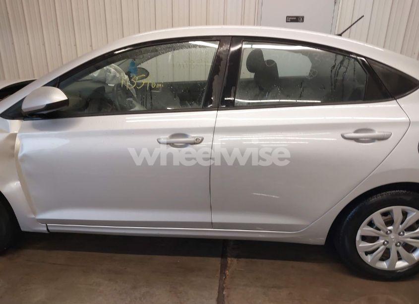 Photo 14 of 2020 Hyundai Accent SE (VIN 3KPC24A68LE092133)
