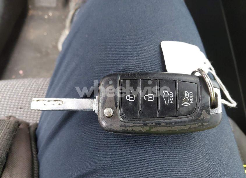 Photo 11 of 2020 Hyundai Accent SE (VIN 3KPC24A68LE099132)