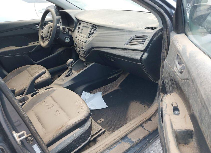 Photo 5 of 2020 Hyundai Accent SE (VIN 3KPC24A69LE094375)