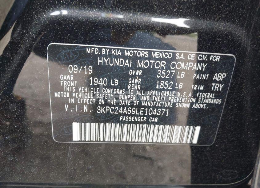 Photo 9 of 2020 Hyundai Accent SE (VIN 3KPC24A69LE104371)