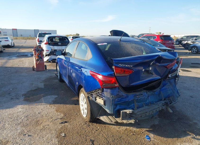 Photo 3 of 2020 Hyundai Accent SE (VIN 3KPC24A69LE118707)