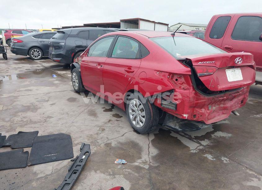 Photo 3 of 2020 Hyundai Accent SE (VIN 3KPC24A69LE118772)