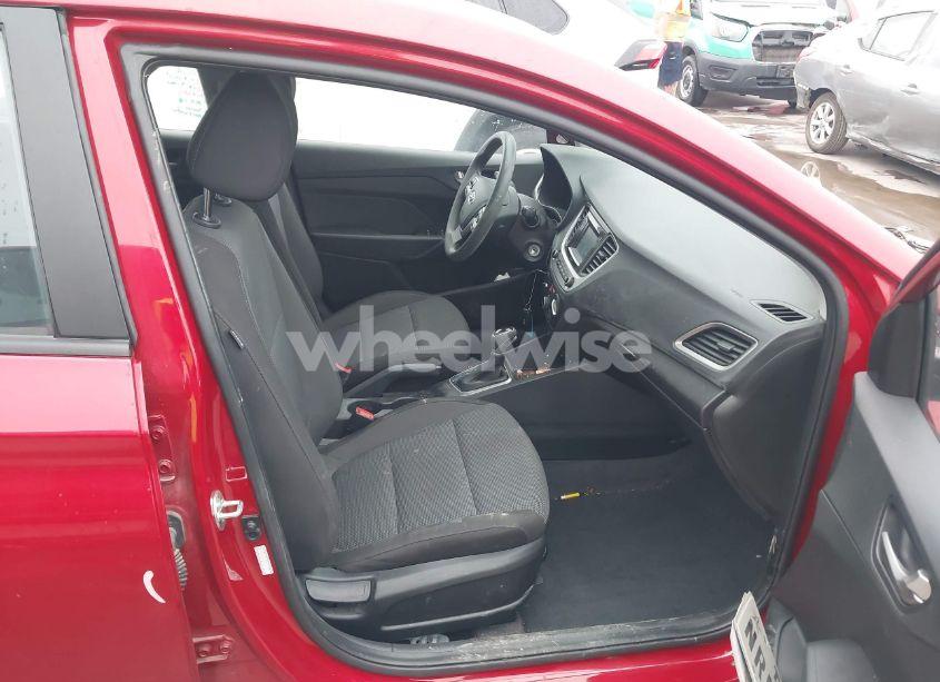 Photo 5 of 2020 Hyundai Accent SE (VIN 3KPC24A69LE118772)
