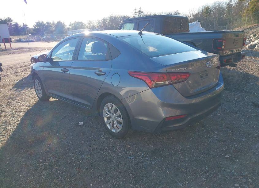 Photo 3 of 2020 Hyundai Accent SE (VIN 3KPC24A69LE119856)