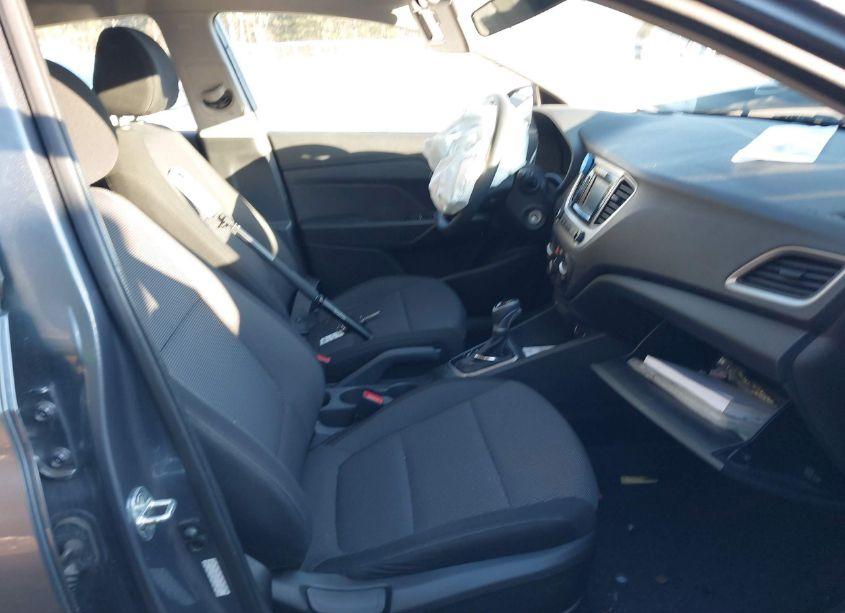 Photo 5 of 2020 Hyundai Accent SE (VIN 3KPC24A69LE119856)