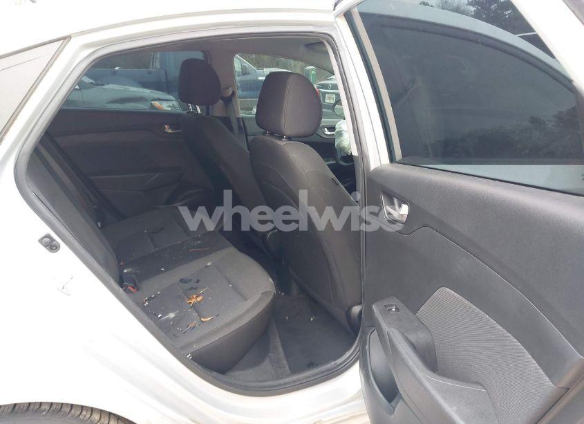 Photo 8 of 2020 Hyundai Accent SE (VIN 3KPC24A6XLE092179)