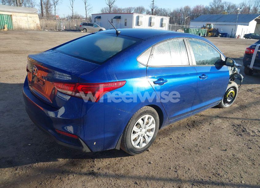 Photo 4 of 2020 Hyundai Accent SE (VIN 3KPC24A6XLE097205)