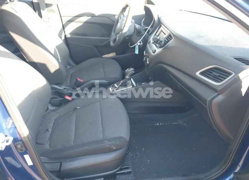 Photo 5 of 2020 Hyundai Accent SE (VIN 3KPC24A6XLE097205)