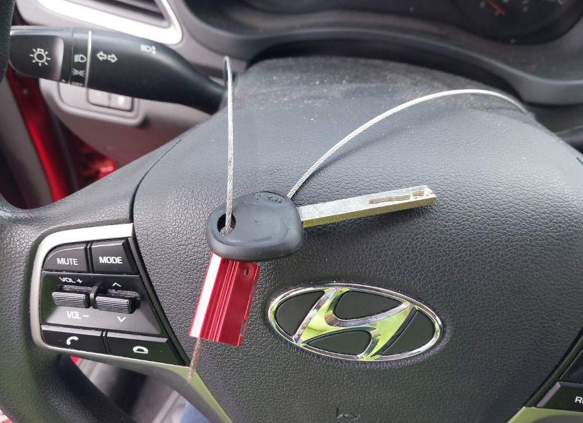 Photo 11 of 2020 Hyundai Accent SE (VIN 3KPC24A6XLE106467)