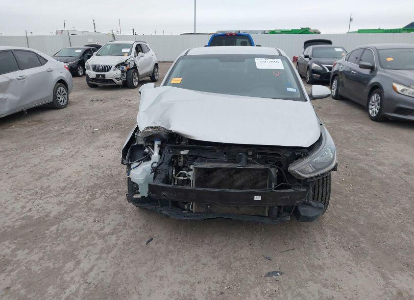 Photo 13 of 2020 Hyundai Accent SE (VIN 3KPC24A6XLE118392)