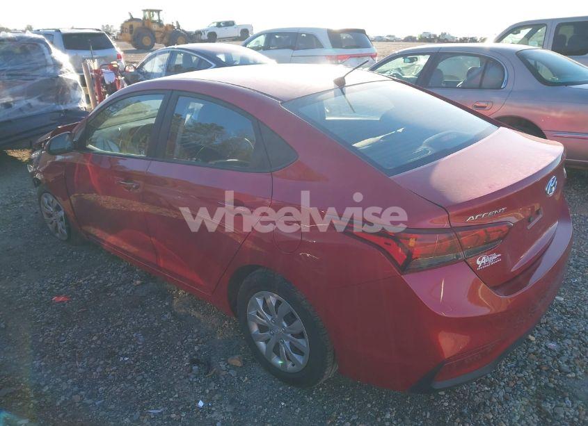Photo 3 of 2020 Hyundai Accent SE (VIN 3KPC24A6XLE118828)
