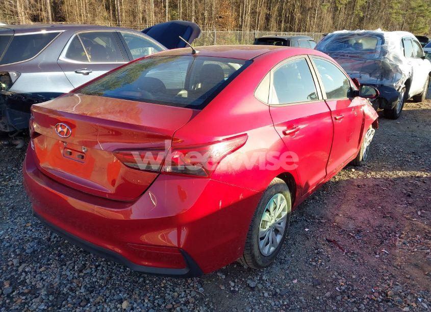 Photo 4 of 2020 Hyundai Accent SE (VIN 3KPC24A6XLE118828)