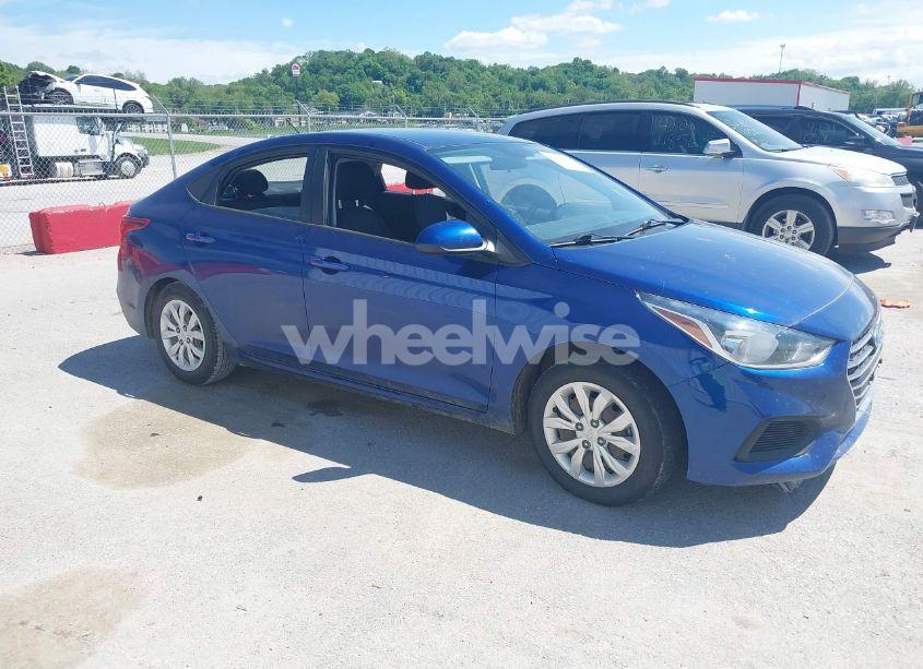 2020 Hyundai Accent SE (VIN 3KPC24A6XLE126718) main photo