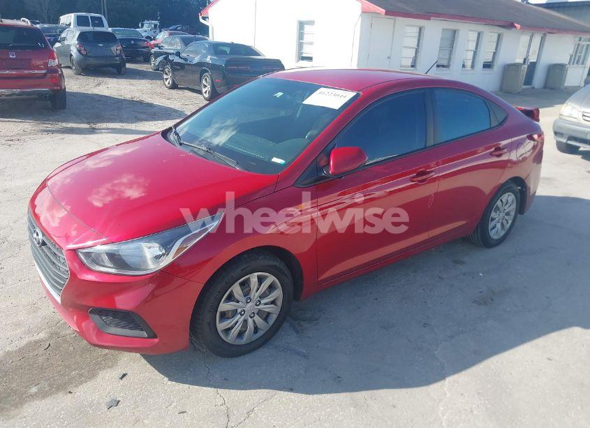 Photo 2 of 2021 Hyundai Accent SE (VIN 3KPC24A6XME128714)