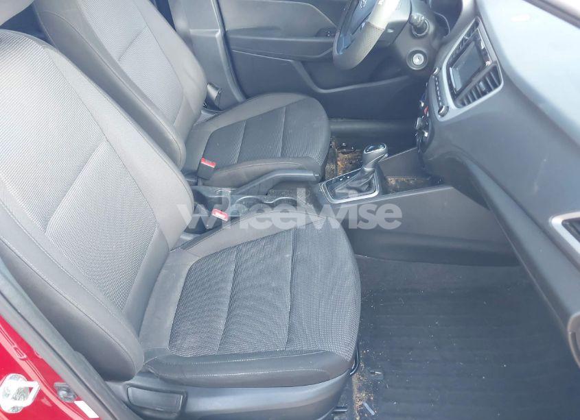 Photo 5 of 2021 Hyundai Accent SE (VIN 3KPC24A6XME128714)