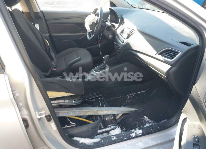 Photo 5 of 2021 Hyundai Accent SE (VIN 3KPC24A6XME134920)