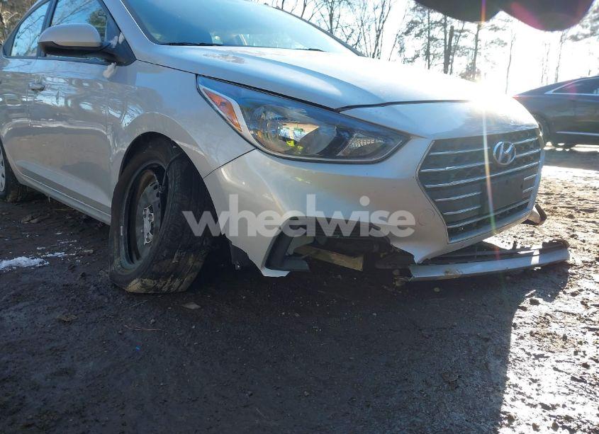 Photo 6 of 2021 Hyundai Accent SE (VIN 3KPC24A6XME134920)