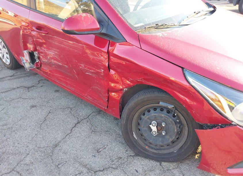 Photo 6 of 2021 Hyundai Accent SE (VIN 3KPC24A6XME148977)