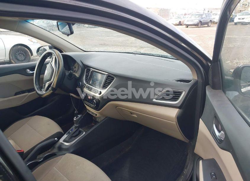 Photo 5 of 2018 Hyundai Accent LIMITED (VIN 3KPC34A32JE020022)