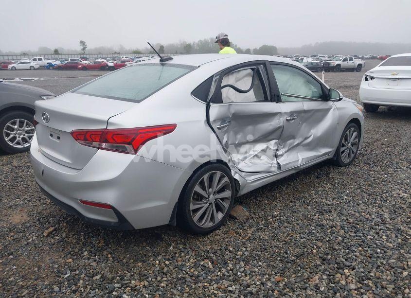 Photo 4 of 2020 Hyundai Accent LIMITED (VIN 3KPC34A63LE108977)