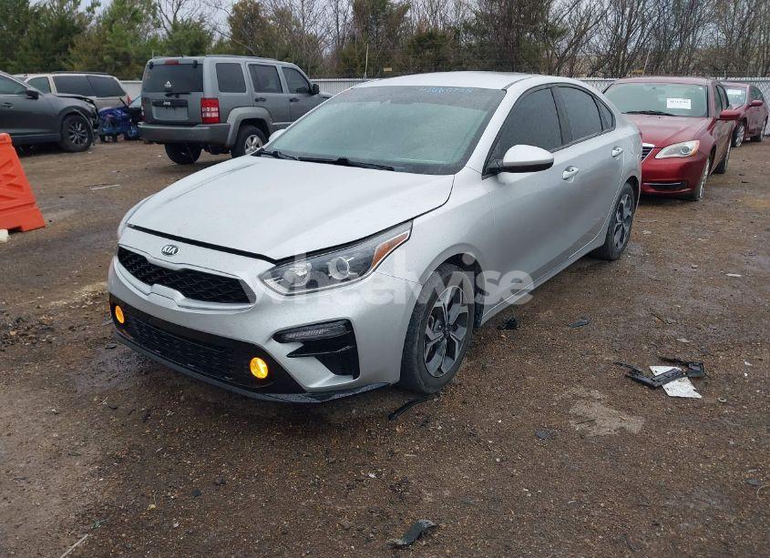 Photo 2 of 2019 Kia Forte LXS (VIN 3KPF24AD0KE007148)