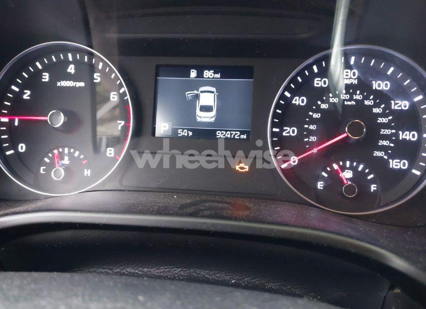 Photo 7 of 2019 Kia Forte LXS (VIN 3KPF24AD0KE007148)