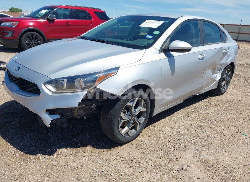 Photo 6 of 2019 Kia Forte LXS (VIN 3KPF24AD0KE091066)