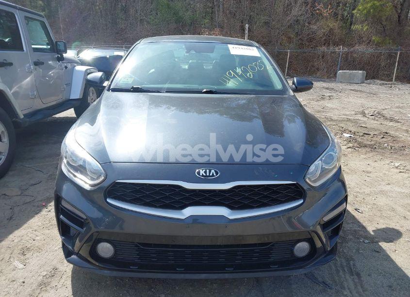 Photo 12 of 2019 Kia Forte LXS (VIN 3KPF24AD0KE102969)