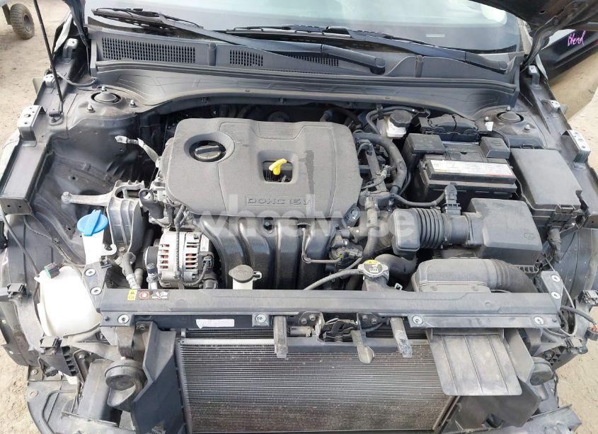 Photo 10 of 2019 Kia Forte LXS (VIN 3KPF24AD0KE109792)