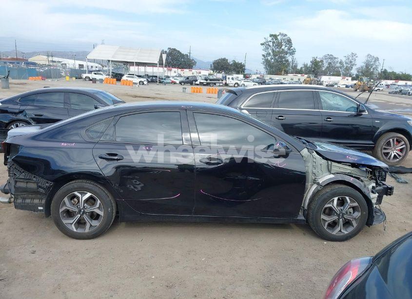 Photo 14 of 2019 Kia Forte LXS (VIN 3KPF24AD0KE109792)