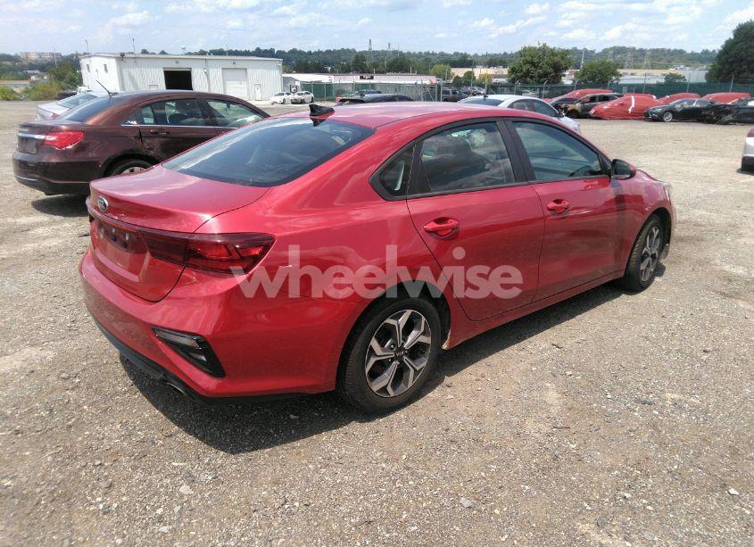 Photo 4 of 2019 Kia Forte LXS (VIN 3KPF24AD0KE112028)