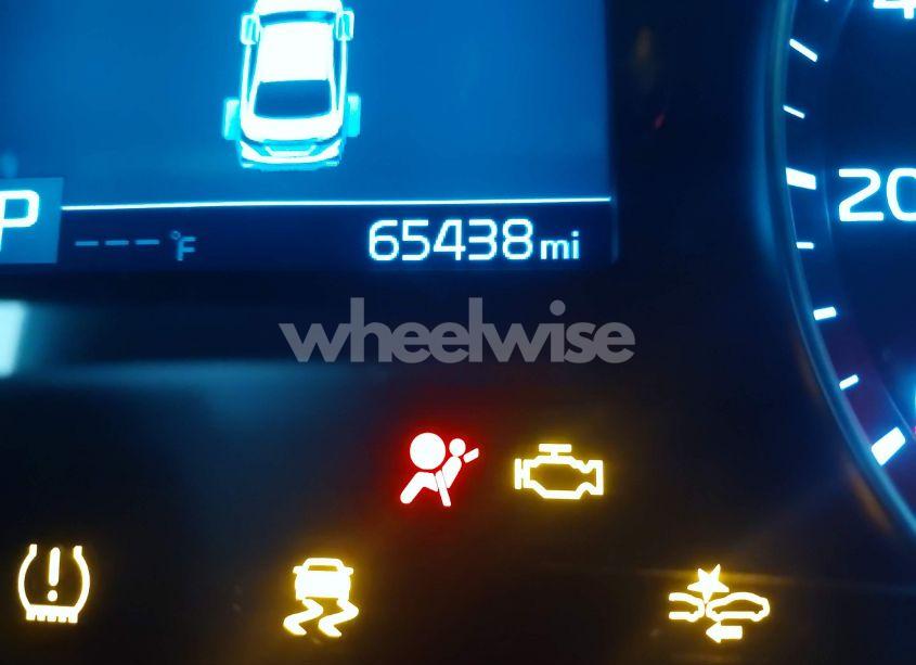 Photo 15 of 2019 Kia Forte LXS (VIN 3KPF24AD0KE118301)