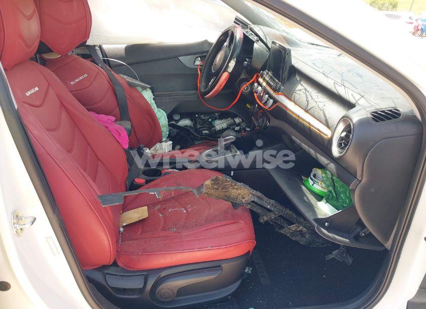 Photo 5 of 2019 Kia Forte LXS (VIN 3KPF24AD0KE128679)