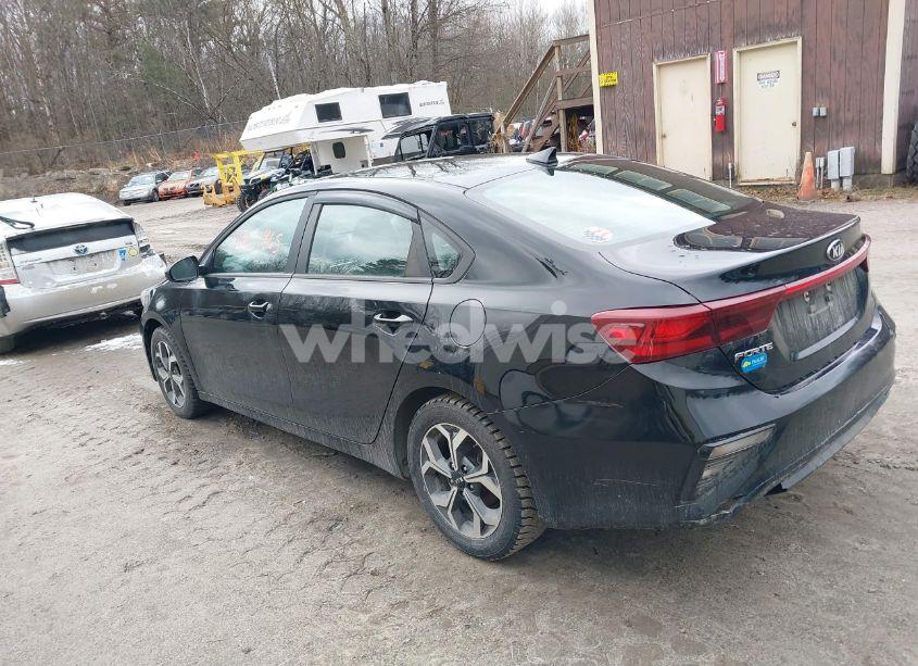 Photo 3 of 2020 Kia Forte LXS (VIN 3KPF24AD0LE145564)