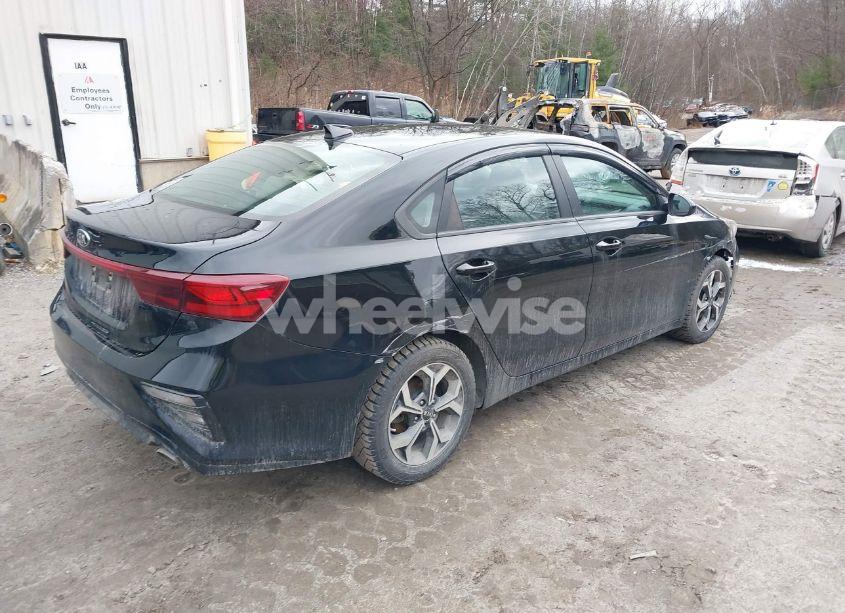 Photo 4 of 2020 Kia Forte LXS (VIN 3KPF24AD0LE145564)