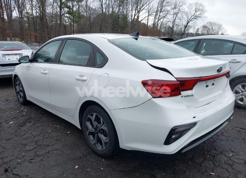 Photo 6 of 2020 Kia Forte LXS (VIN 3KPF24AD0LE154572)