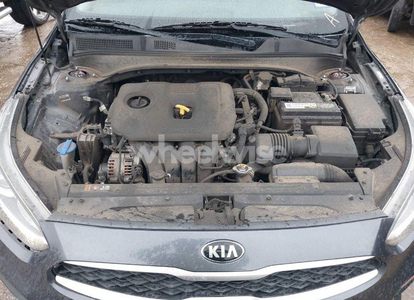 Photo 10 of 2020 Kia Forte LXS (VIN 3KPF24AD0LE173963)