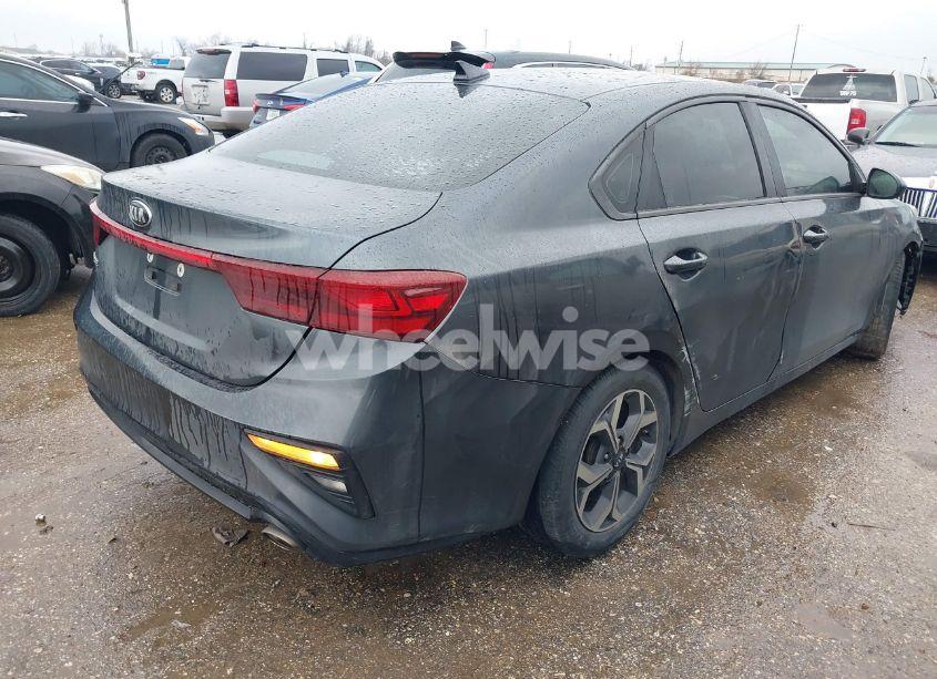 Photo 4 of 2020 Kia Forte LXS (VIN 3KPF24AD0LE173963)